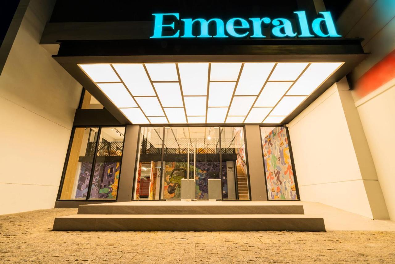 Emerald Hotel Residence Πνομ Πενχ Εξωτερικό φωτογραφία